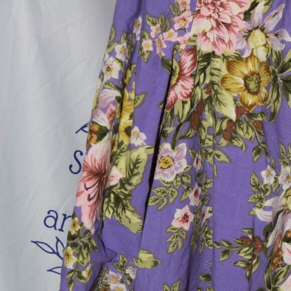 Denim 24/7 Floral, Button Front Blouse, Purple Background, size 32W - Picture 3 of 16